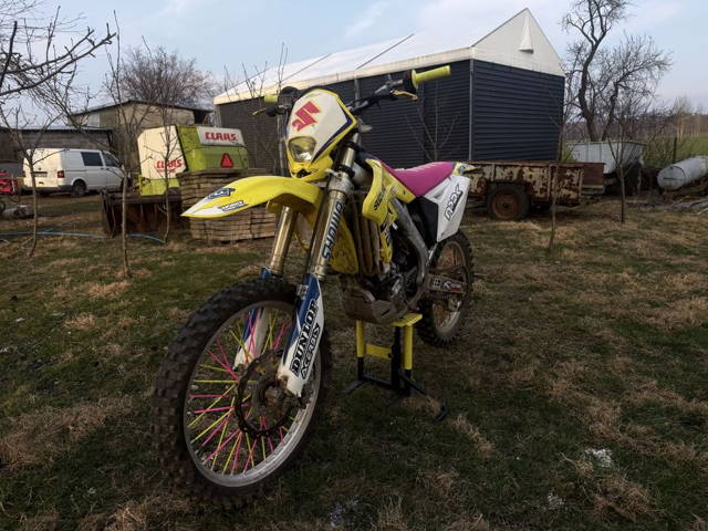 Suzuki rmz 250 valenti racing zarejestrowana