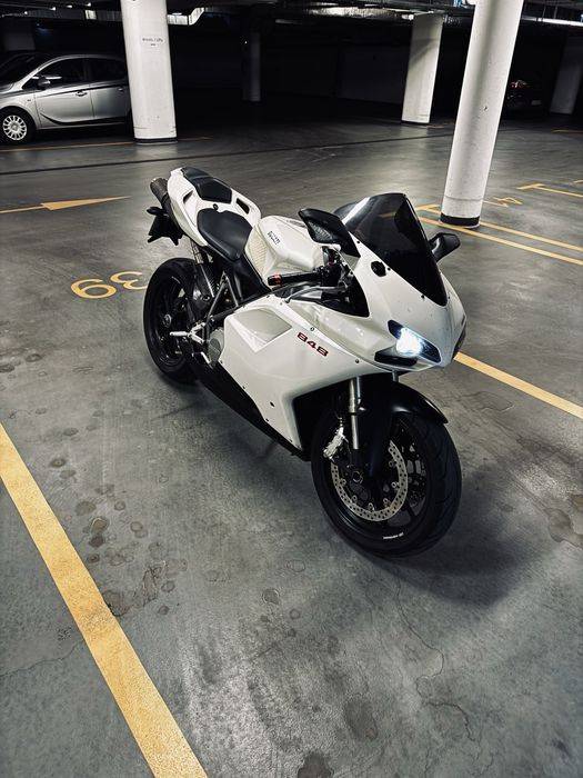 Ducati Superbike SBK 848