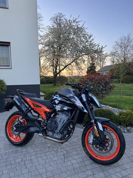 Salon Polska ASO GWARANCJA KTM DUKE 890 Akrapovic Jak Nowy