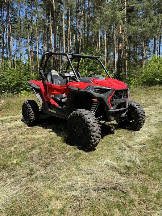 Polaris RZR 1000 XP Turbo  Can am  Maverick
