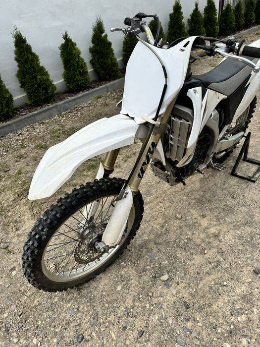 Yamaha yzf250 4t 2009 akrapovic