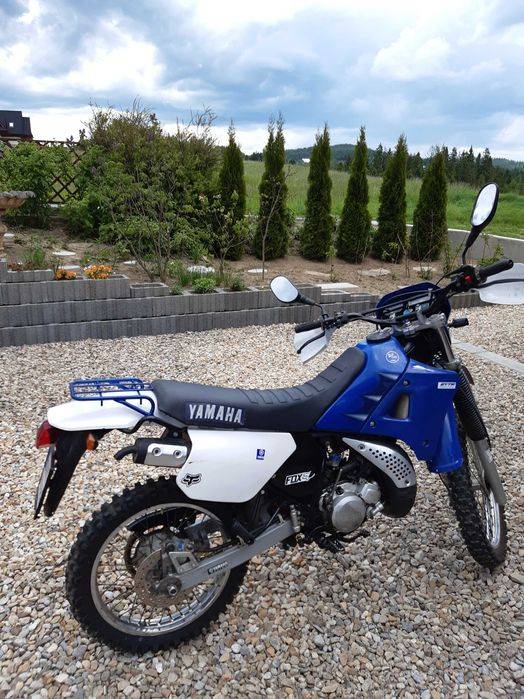 Yamaha dt 125r od starszego motocyklisty, zarejestrowana