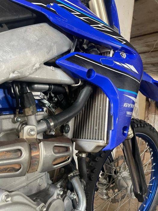 Yamaha yzf 450  2021 rok rozrusznik wifi
