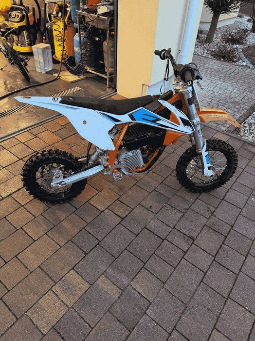Sprzedam motor KTM 50 SX-E 5 elektryczny. Stan idealny