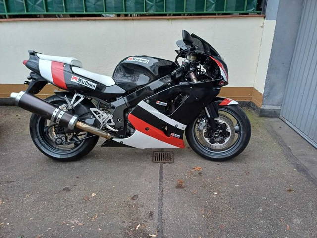 Kawasaki zxr 750 malboro zamiana