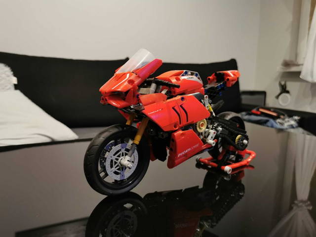 Ducati Panigale V4 R Technic - klocki