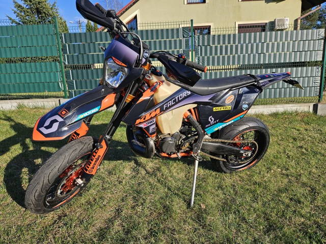 KTM EXC 300 supermoto
