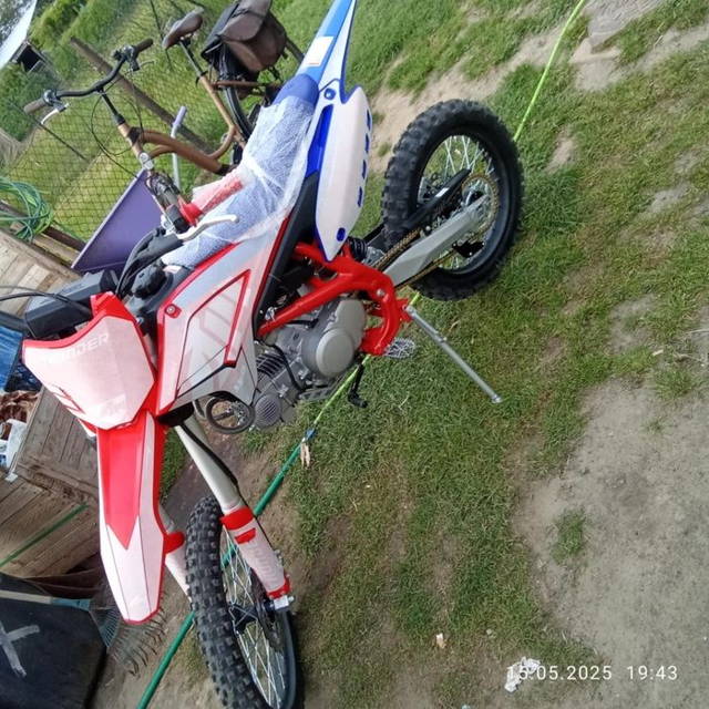 Cross Motocross 150cc Apollo Thunder Top