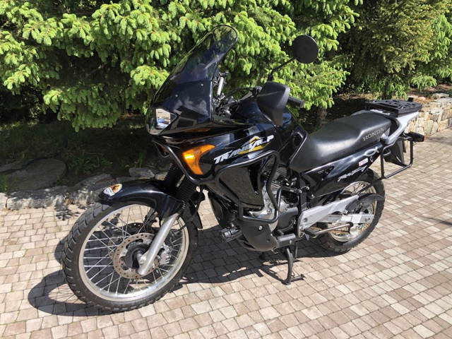 Honda Transalp XL650V ( przebieg 25 500 )