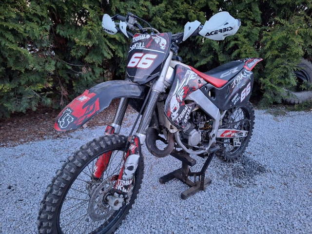 Honda cr 125 cross