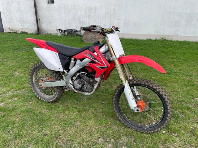 Honda CRF250R  2004