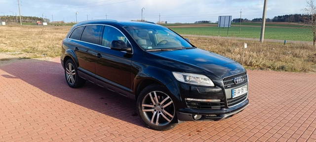 Audi Q7 3.0 TDI stan bardzo dobry