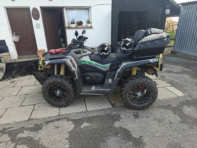 Quad  perhcross odes 650 v twin