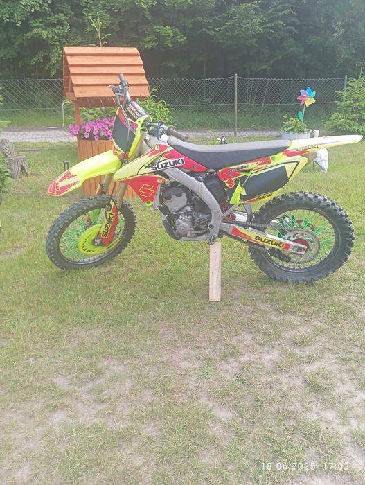 Suzuki rmz 250 16r