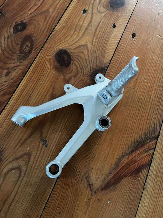 Podnóżek set lewy Ducati Panigale V4 Streetfighter