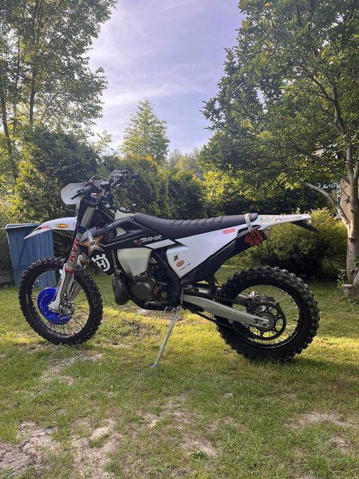 Husqvarna TE300 2T TPI 2022 ktm gas beta