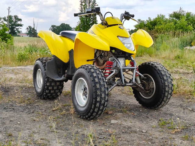 Suzuki LT-Z 250 k4