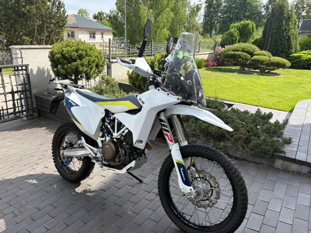 Husqvarna 701 Enduro 2016 | Rally Adventure Build – Aurora Rally Kit