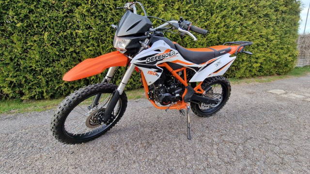Asix defender 150ccm pierwszy właściciel!