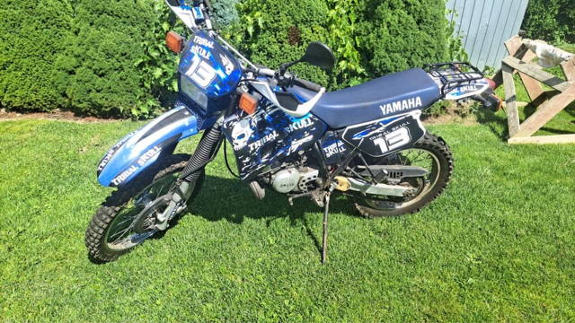 Yamaha dt 125r kategoria B