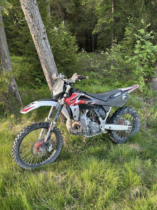 Husqvarna 250 2t