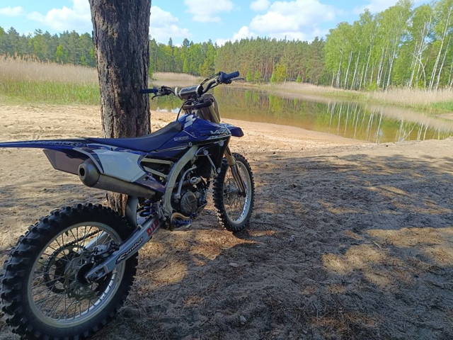 Yamaha yz450f 2015 rok