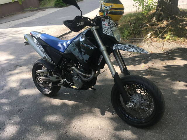 KTM LC4 supermoto Prestige