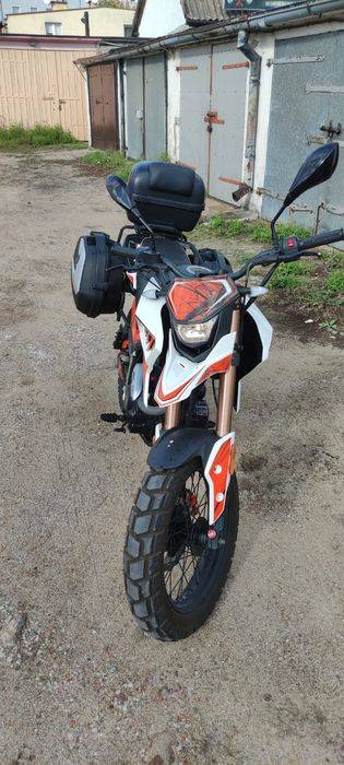 Zipp VZ-5   125 cm3  na  kat.B