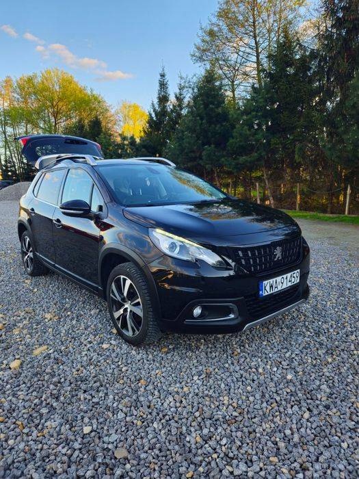 Peugeot 2008. 2019r 1,2 130km