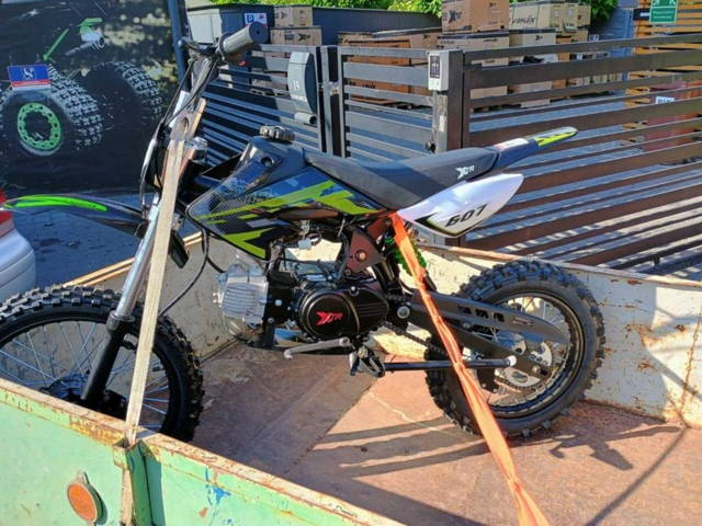 Motocykl crossowy XTR 125  z 2024 roku