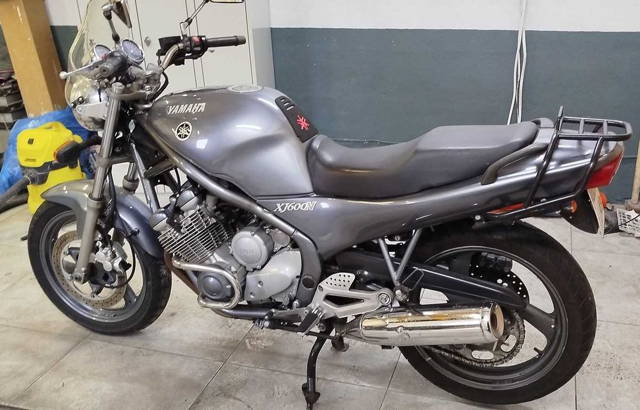Yamaha XJ600N zadbana +dodatki