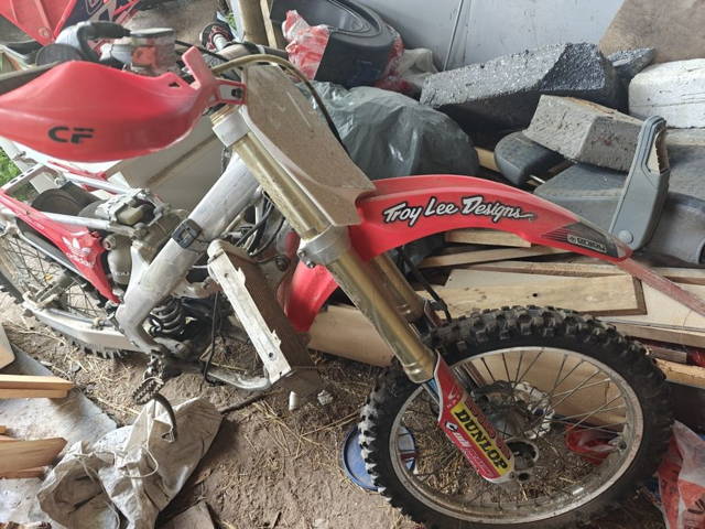 Honda CRF 450 250 lub zamienię za samochod