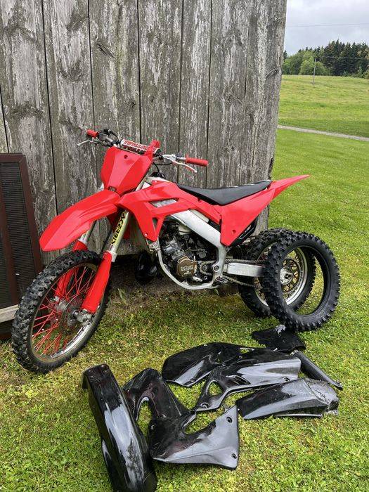 Honda cr 125. Po remoncie 14,5 mth. Öhlins.