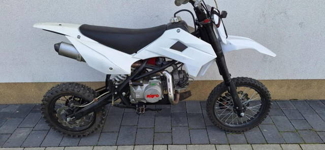 Pit Bake MRF 140 RC