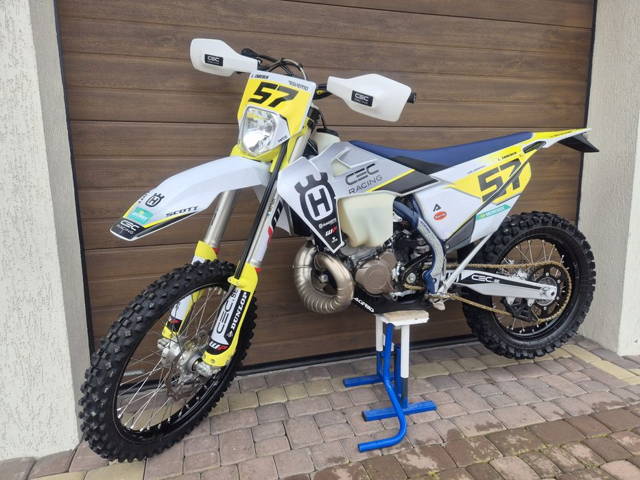 Husqvarna Te 300 model 2020 Bardzo Ładna (KTM)