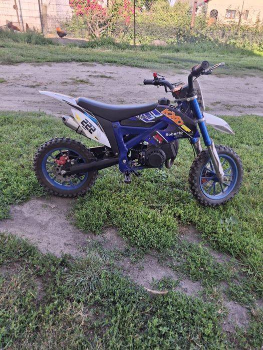 Mini cross spalinowy