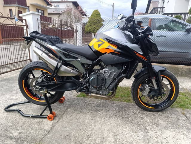 Ktm 790 Super stan