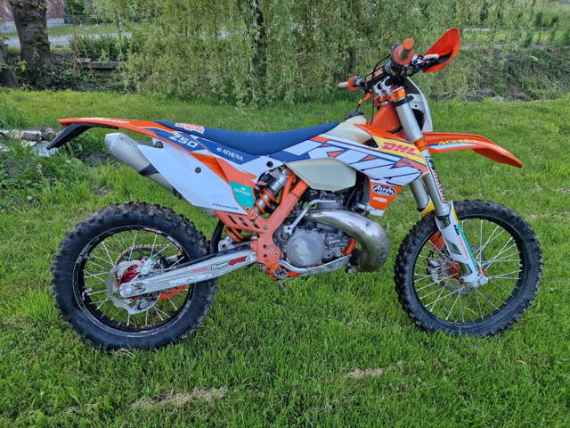 Ktm exc 250 six days