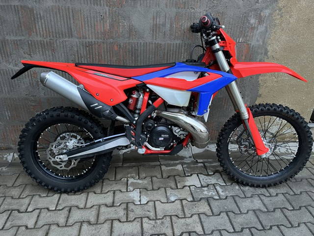 Sprzedam Beta rr 300