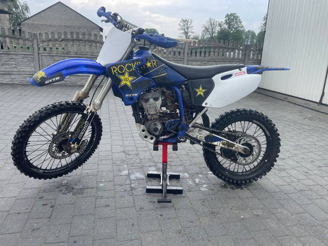 Yamaha YZF 250 cm3