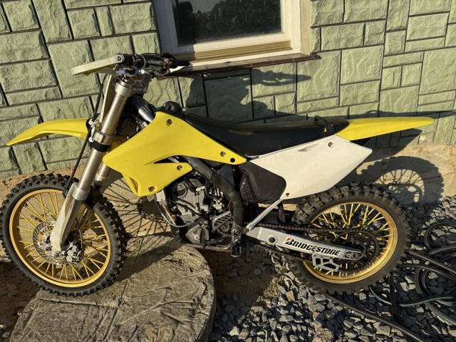 Suzuki RMZ 250 4T 2006