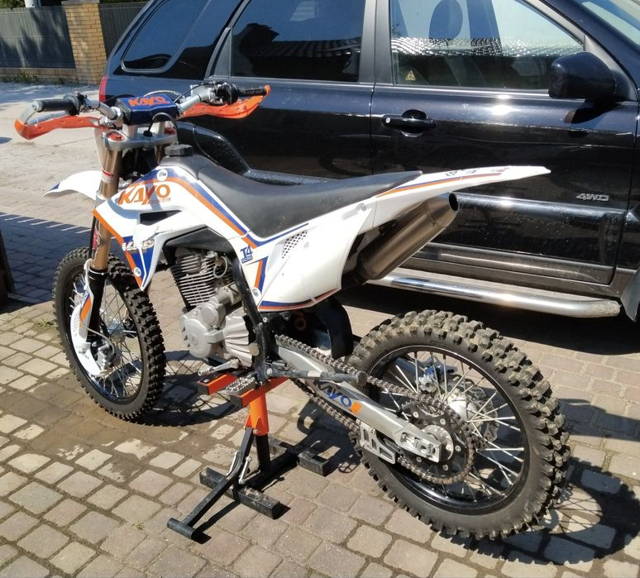 Dirt Bike Kayo T4 Enduro