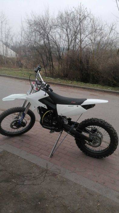 Cross 250. Silnik nowy, na dotarciu! nowe części.