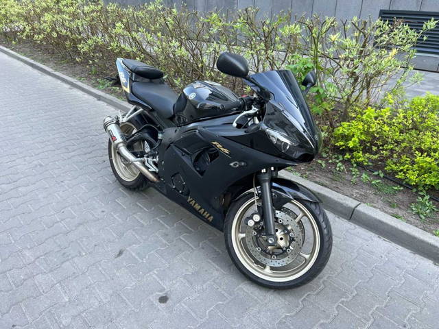 Yamaha R6 RJ05 2003