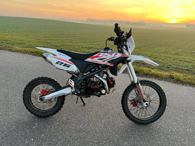 Asix Viper 125 4t