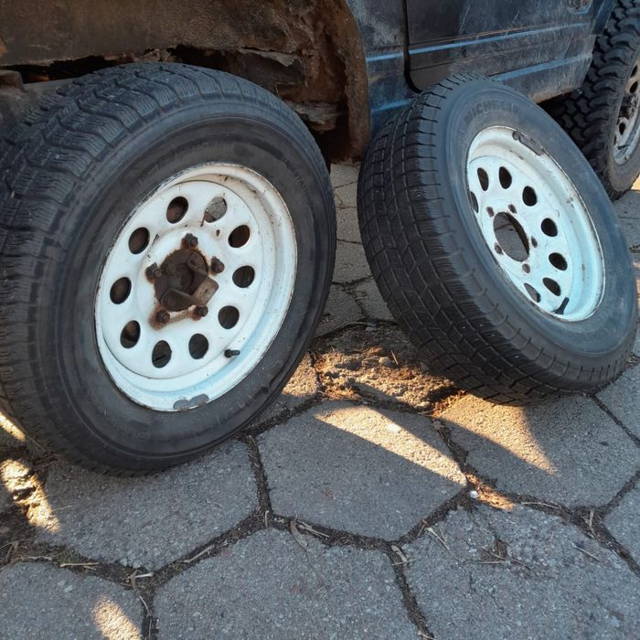 Sprzedam komplet kół Michelin do Suzuki Samurai Vitara Jimny