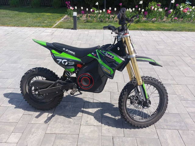 E-cross ASIX -709 /1100W