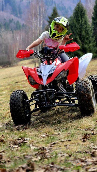 Quad Pentora 125 cm2