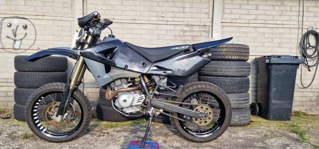 Husqvarna ch racing 125/150 4t  supermoto