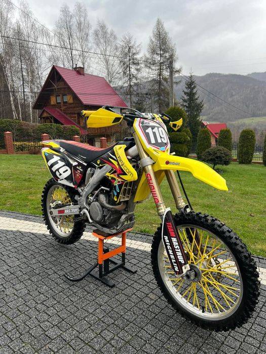 Suzuki RMZ 250.